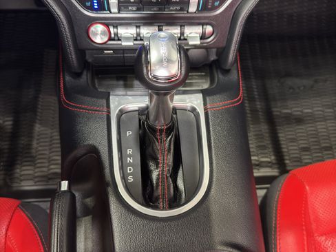 Used 2019 Ford Mustang GT Premium w/ GT Performance Package RWD image 29