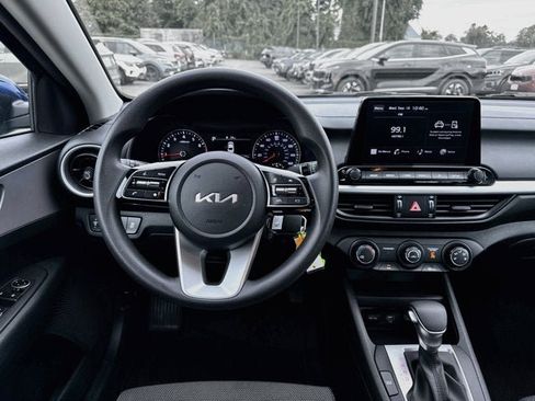 Certified 2023 Kia Forte LXS FWD image 20