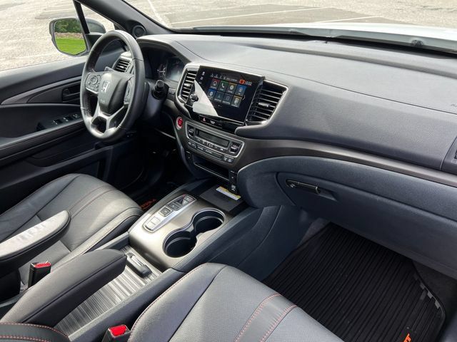 Used 2023 Honda Passport TrailSport image 36