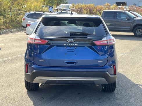 Used 2023 Ford Edge SEL image 4
