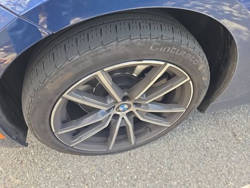 Used 2019 BMW 330i Sedan w/ Convenience Package RWD image 9