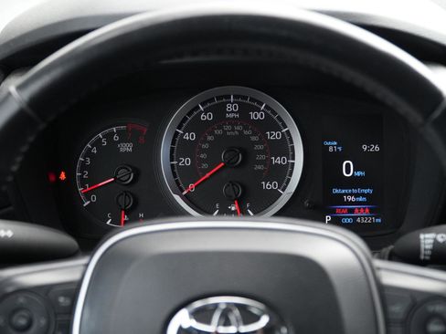 Used 2022 Toyota Corolla Cross LE w/ Moonroof Package FWD image 23