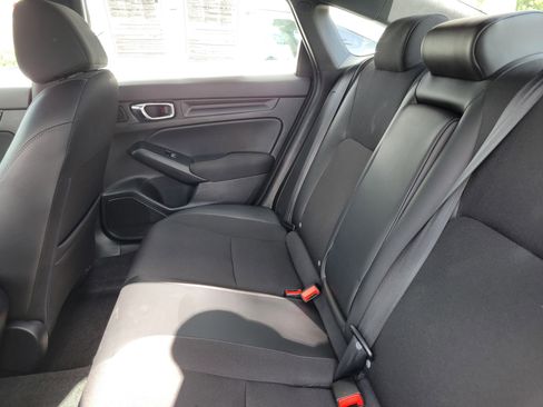 Used 2023 Honda Civic Sport image 10