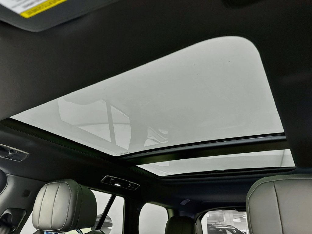 New 2027 Land Rover Range Rover SE AWD/4WD image 22