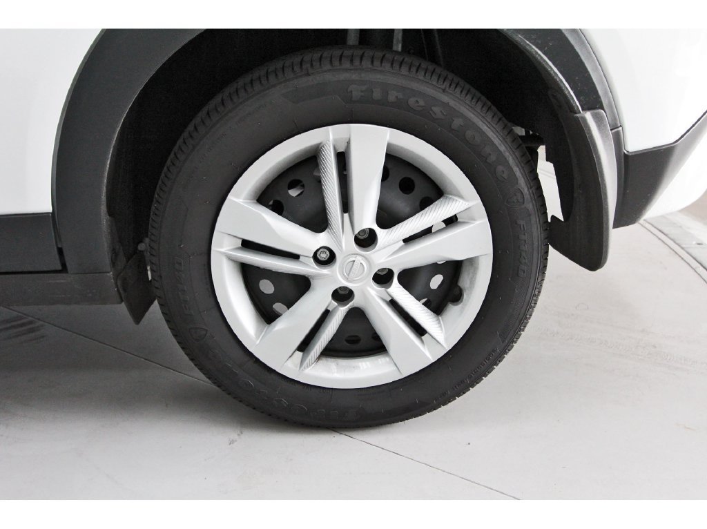 Used 2025 Nissan Kicks Play S FWD image 23