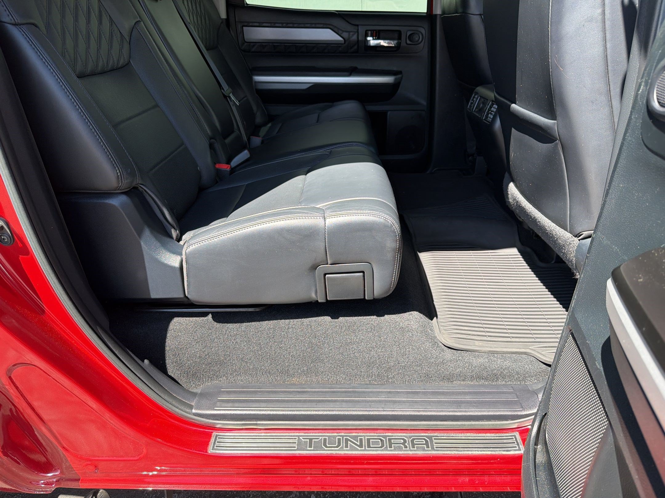 Used 2017 Toyota Tundra Platinum AWD/4WD image 28