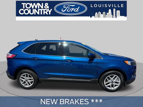 Used 2024 Ford Edge SEL w/ Convenience Package AWD/4WD image 3