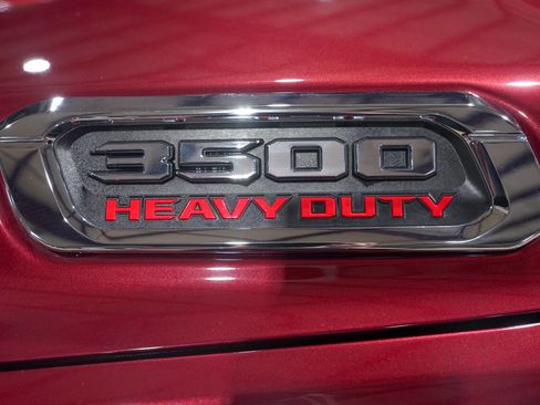 Used 2024 RAM 3500 Limited image 22