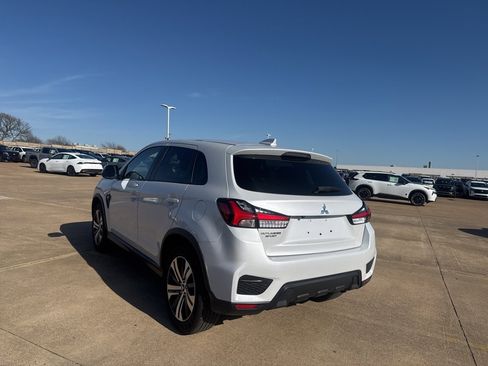 Used 2024 Mitsubishi Outlander Sport ES image 14
