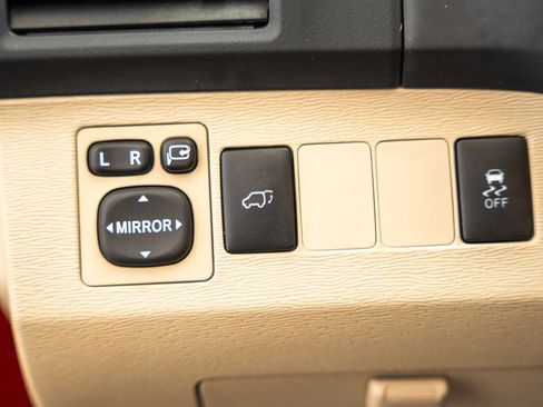 Used 2015 Toyota Venza XLE AWD/4WD image 38