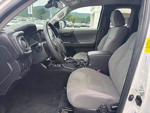 Used 2023 Toyota Tacoma SR RWD image 9