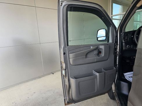 Used 2012 Chevrolet Express 3500 LS w/ Power Package RWD image 16