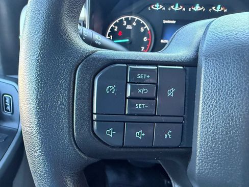 Used 2023 Ford F250 XLT w/ FX4 Off-Road Package AWD/4WD image 19