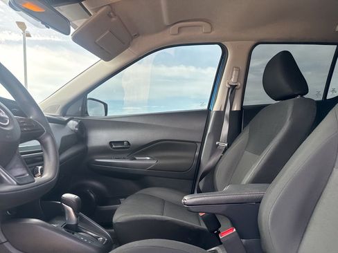 Certified 2024 Nissan Kicks S FWD image 33