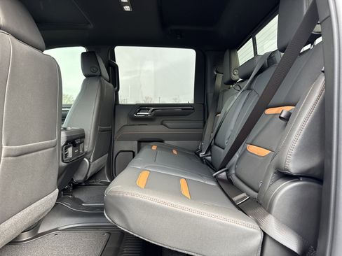 New 2026 GMC Sierra 2500 AT4 w/ AT4 Premium Plus Package image 31