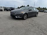 Used 2017 Ford Fusion SE w/ Fusion SE Technology Package image 2