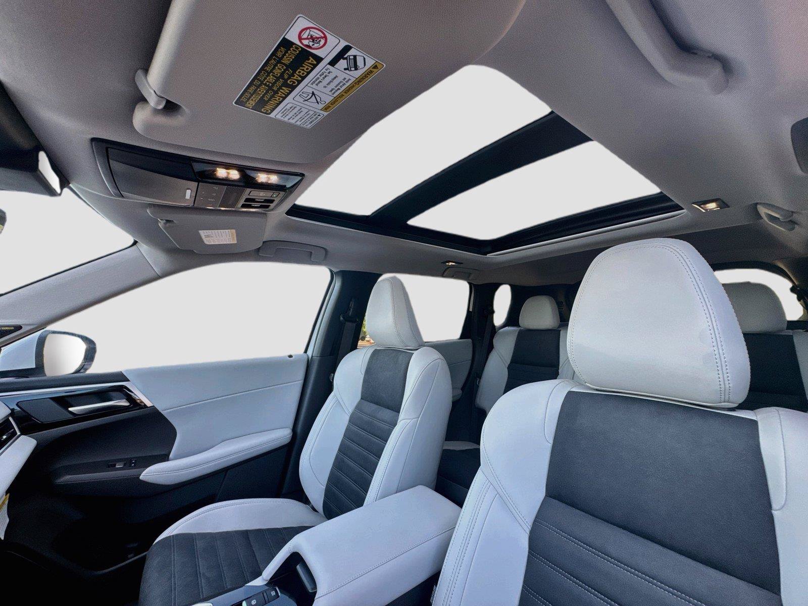 New 2026 Mitsubishi Outlander SE FWD image 24