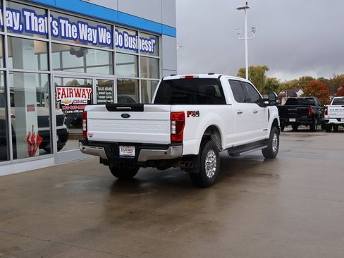 Used 2022 Ford F350 XLT w/ XLT Premium Package image 3