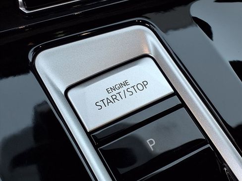 New 2026 Volkswagen Atlas Cross Sport SEL Premium R-Line image 18