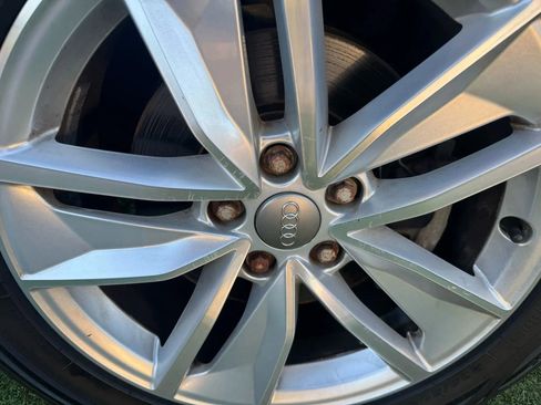 Used 2018 Audi Q3 2.0T Premium w/ Convenience Package image 19