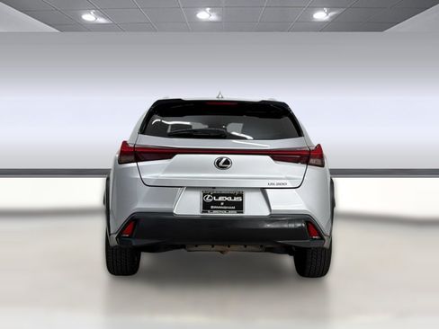 Used 2019 Lexus UX 200 w/ Accessory Package 2 FWD image 10