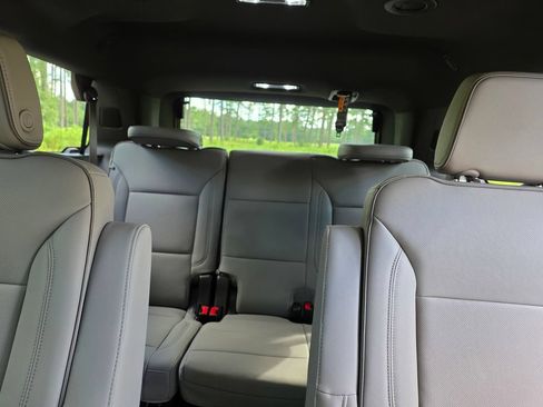 New 2026 GMC Yukon Elevation w/ LPO, Floor Liner Package RWD image 22