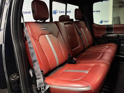 Used 2018 Ford F150 Platinum w/ Equipment Group 701A Luxury AWD/4WD image 20