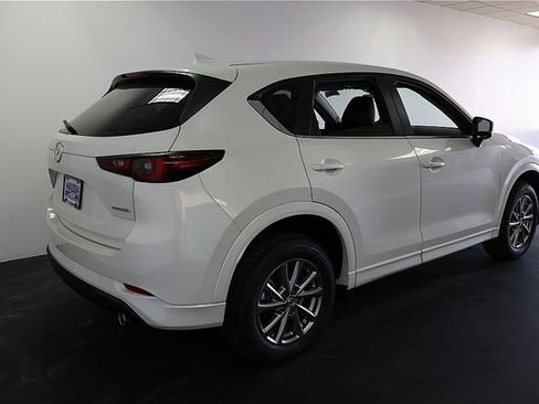 New 2025 MAZDA CX-5 AWD 2.5 S w/ Select Package image 4