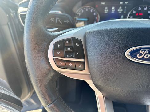 Certified 2021 Ford Explorer XLT w/ Equipment Group 202A image 28