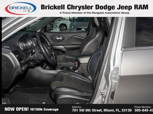 Used 2019 Jeep Cherokee Limited w/ Luxury Group image 16