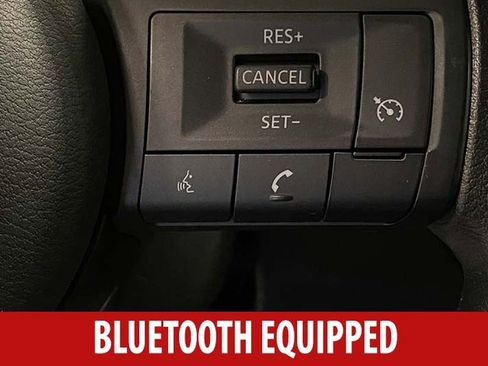 Used 2023 Nissan Rogue S FWD image 10