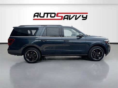 Used 2024 Ford Expedition Max Limited image 8