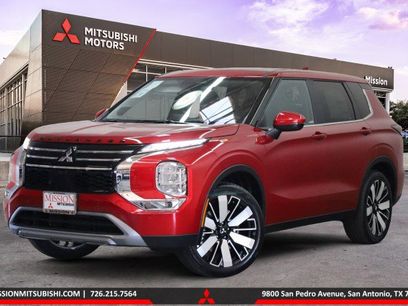 New 2025 Mitsubishi Outlander SE