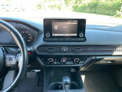 Used 2024 Honda HR-V Sport image 17