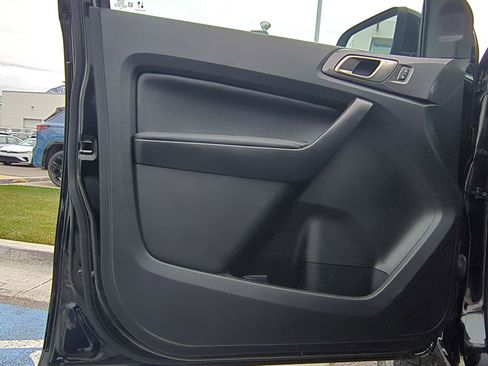 Used 2023 Ford Ranger Lariat w/ Trailer Tow Package image 15