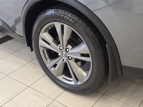 Used 2019 Nissan Murano Platinum w/ Cargo Package image 16