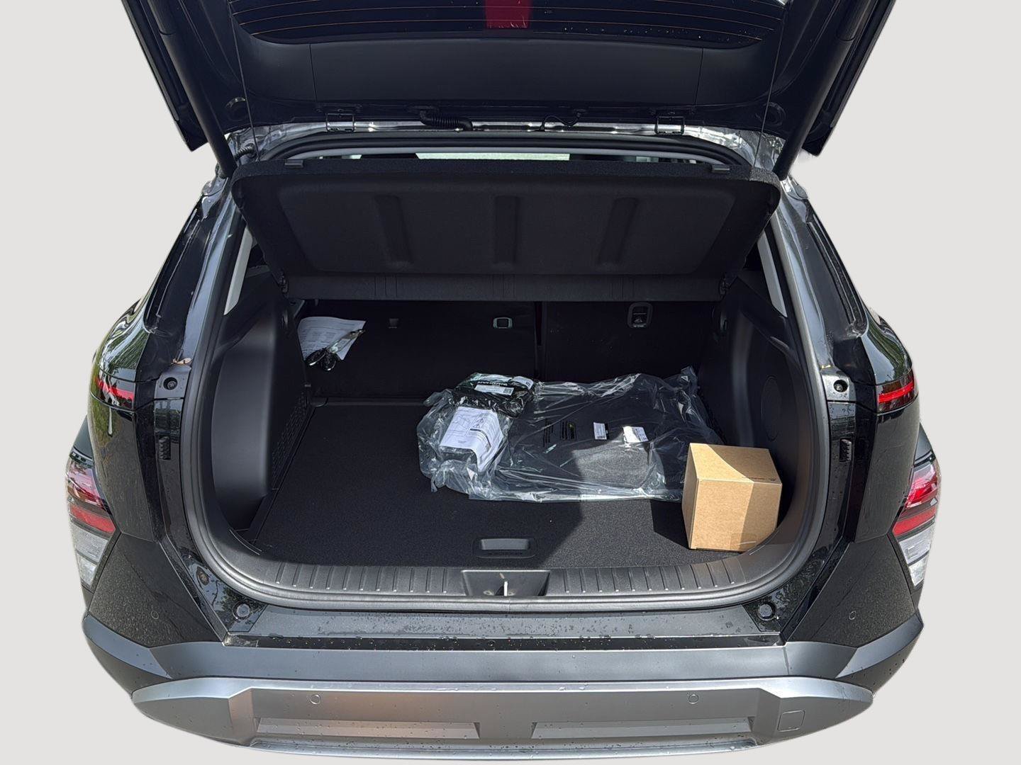New 2026 Hyundai Kona Limited AWD/4WD image 13