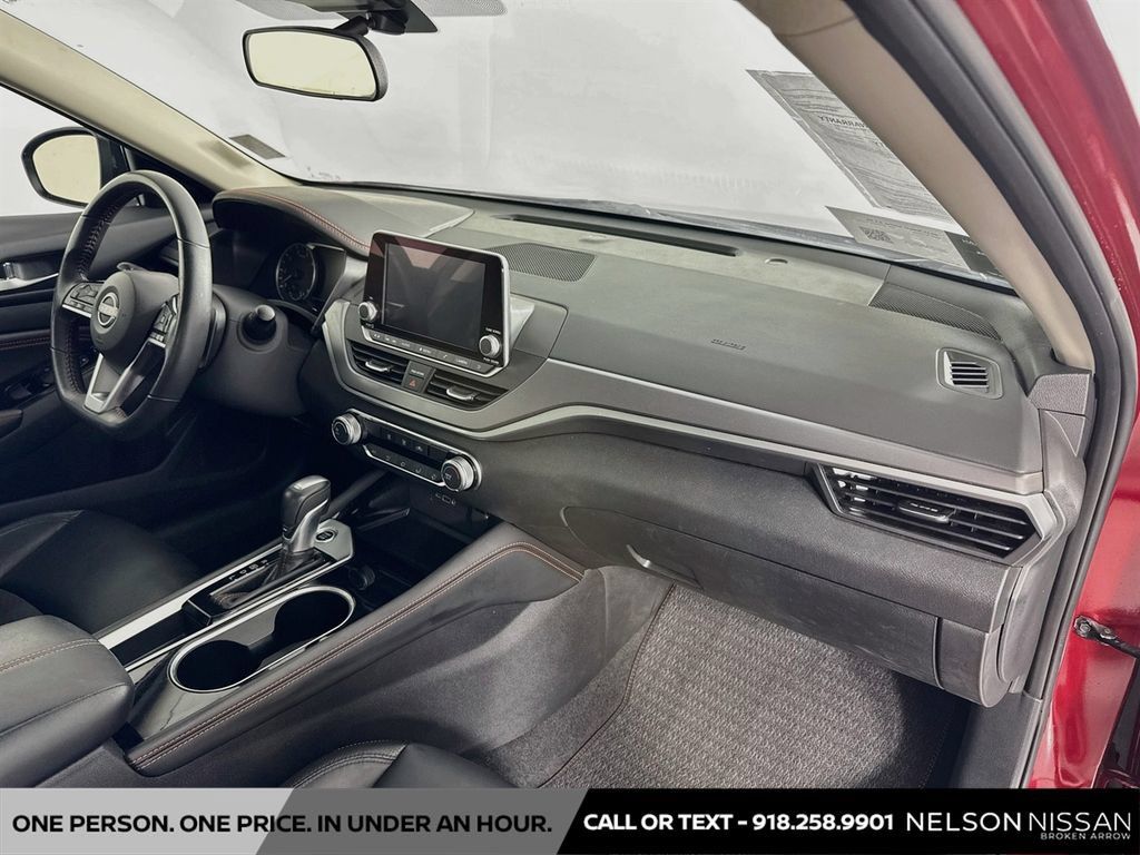 Used 2023 Nissan Altima 2.5 SR FWD image 26