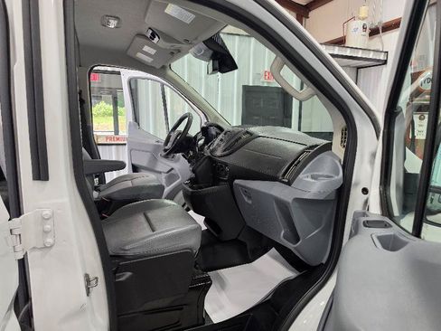 Used 2019 Ford Transit 350 XL RWD image 11