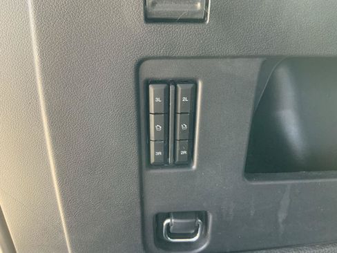 Used 2024 Ford Expedition Max XLT AWD/4WD image 14