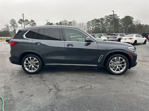 Used 2022 BMW X5 sDrive40i w/ Parking Assistance Package image 5