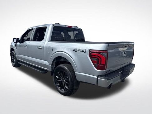 Used 2025 Ford F150 Lariat AWD/4WD image 3