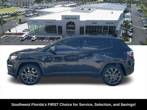 Certified 2021 Jeep Compass Latitude FWD image 2