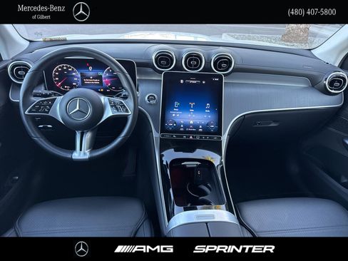 Certified 2024 Mercedes-Benz GLC 300 image 23