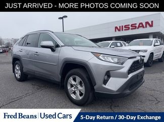 Used 2021 Toyota RAV4 XLE video 1