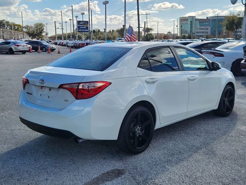 Used 2019 Toyota Corolla LE image 8