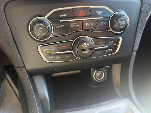 Used 2023 Dodge Charger GT RWD image 25