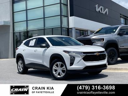 Used 2025 Chevrolet Trax LS