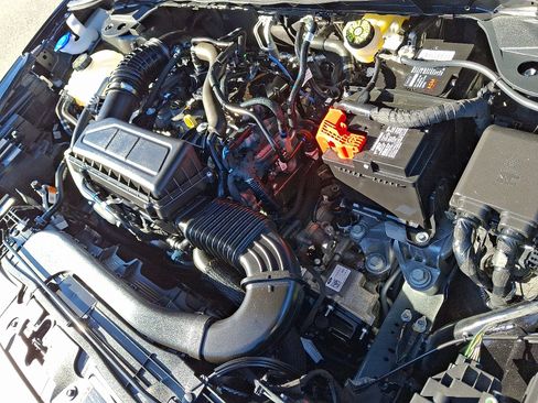 Certified 2024 Ford Escape Active image 27