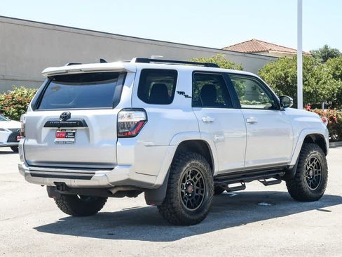 Used 2024 Toyota 4Runner TRD Off-Road Premium w/ Moonroof Package AWD/4WD image 11